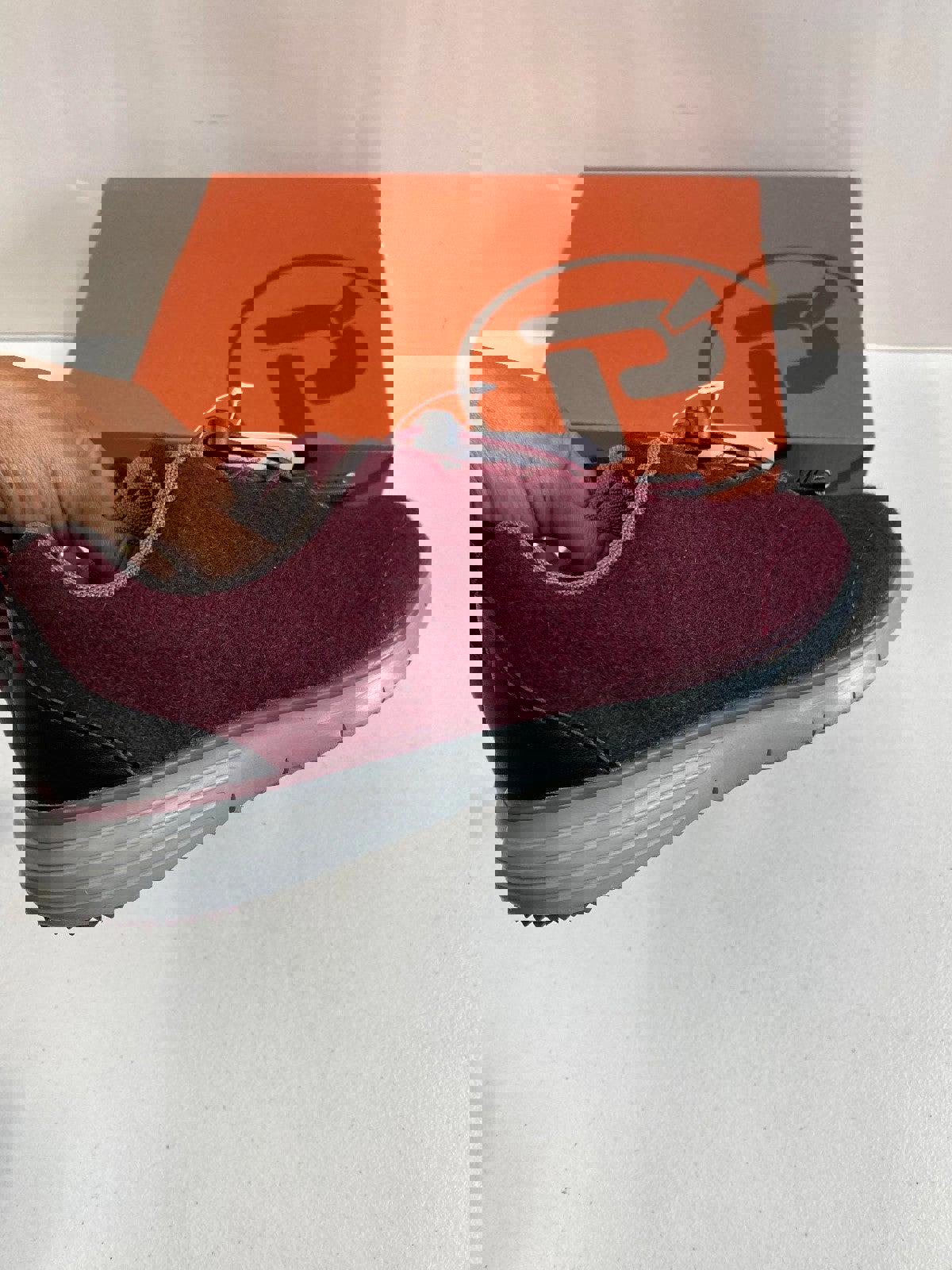 Zapatillas deportivas ligeras Propet Travel Fit Prestige para mujer, talla 6 estrecha (AA, N) / Franela burdeos