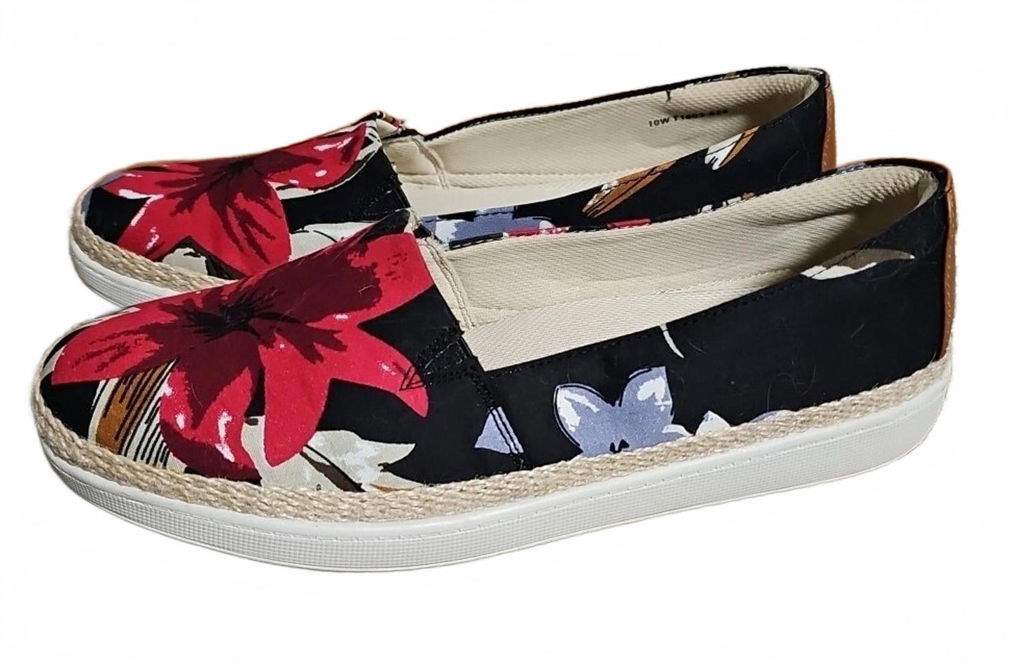 Trotters Womens Accent Slip On Comfort Loafers 6 Narrow (AA,N) / Red/Floral/Linen