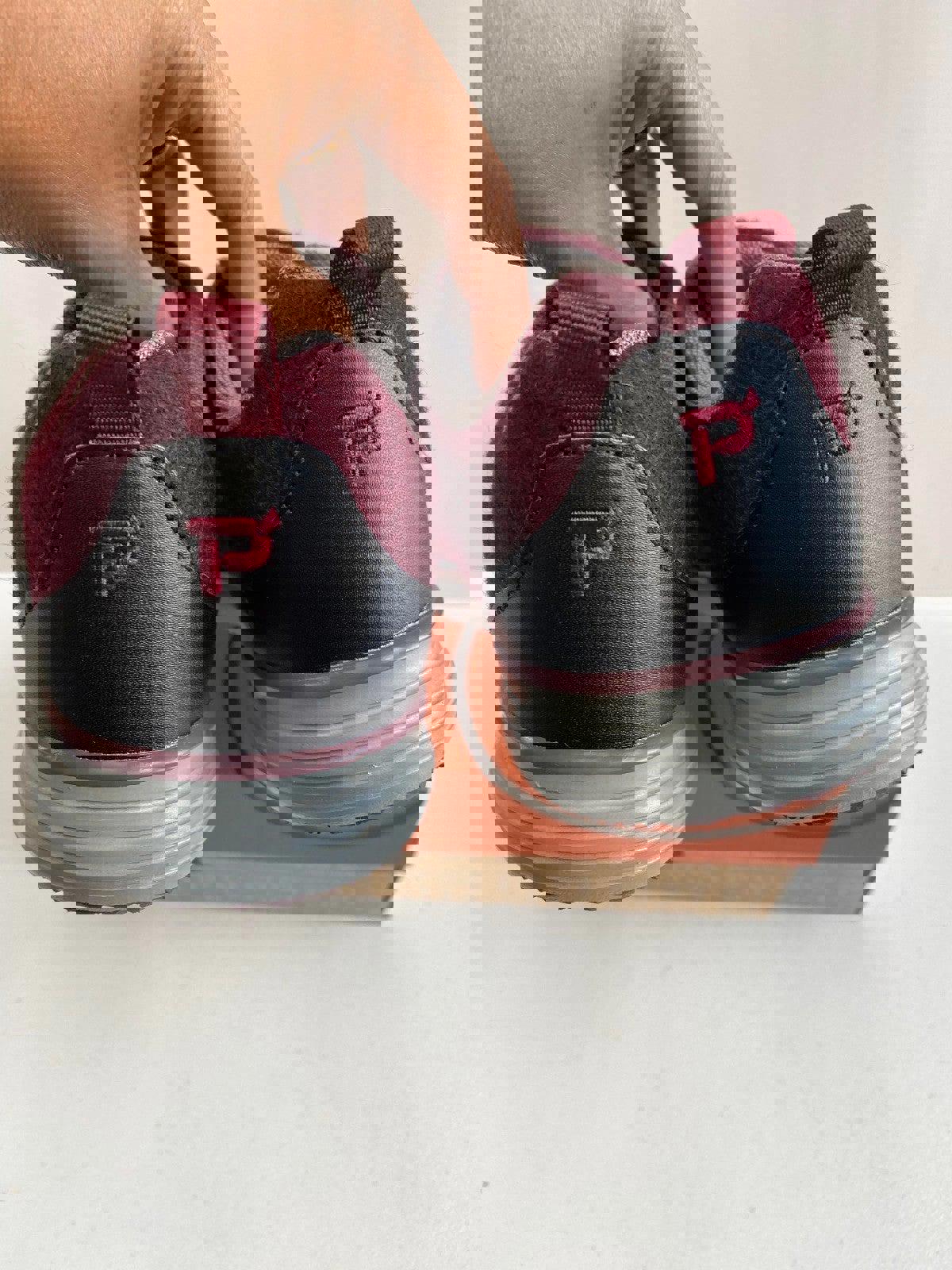 Zapatillas deportivas ligeras Propet Travel Fit Prestige para mujer, talla 6 estrecha (AA, N) / Franela burdeos