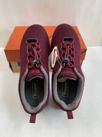 Zapatillas deportivas ligeras Propet Travel Fit Prestige para mujer, talla 6 estrecha (AA, N) / Franela burdeos