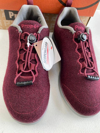 Zapatillas deportivas ligeras Propet Travel Fit Prestige para mujer, talla 6 estrecha (AA, N) / Franela burdeos